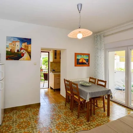 11 Apartamento *