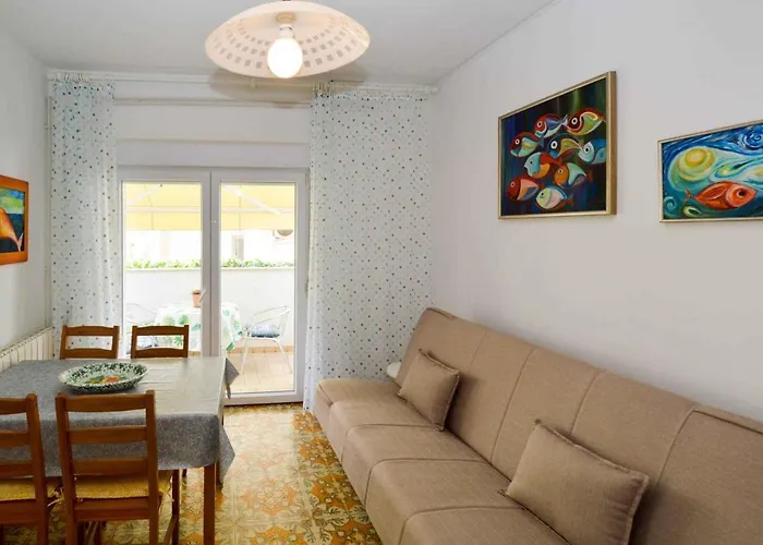 Διαμέρισμα 11 Πούλα