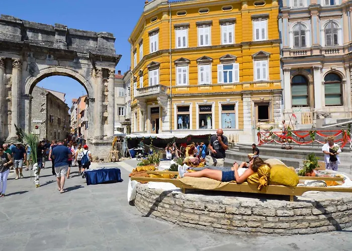 Διαμέρισμα 11 Πούλα